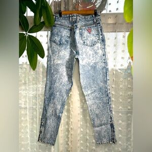 Guess size 31 vintage stone washed jeans sold as is see photos for holes.